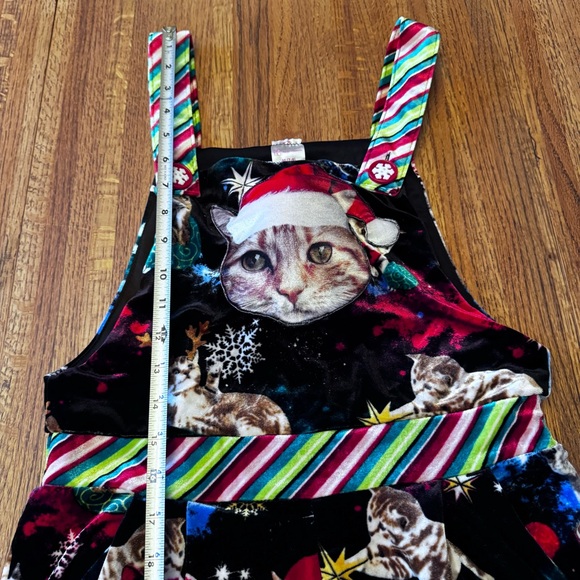 Womens (Jrs) Black Velvet Christmas Kitty Cat Holiday Overalls Jumpsuit - Picture 6 of 13